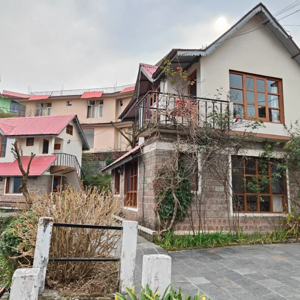 Cottage Room Outside View (1)