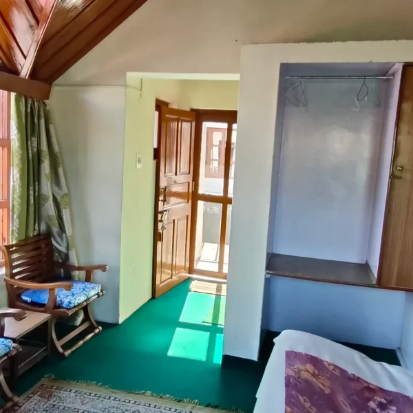 Cottage Room (Upper) (2)